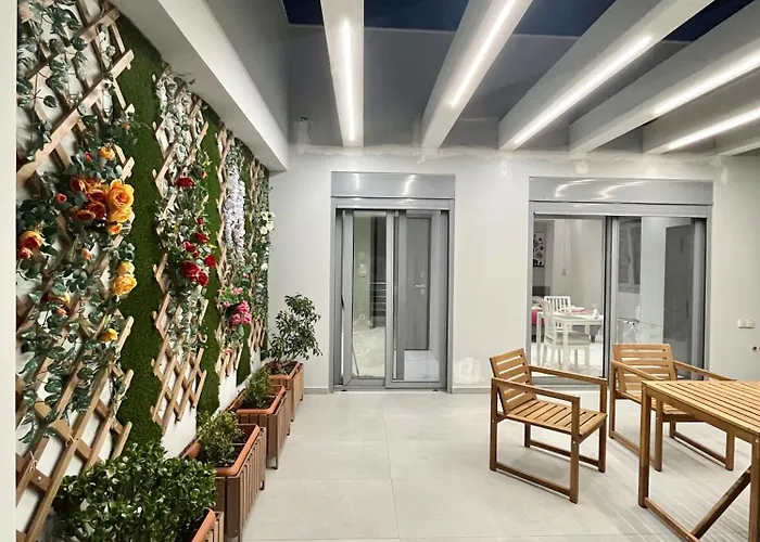 Apartment Blueline 2 *